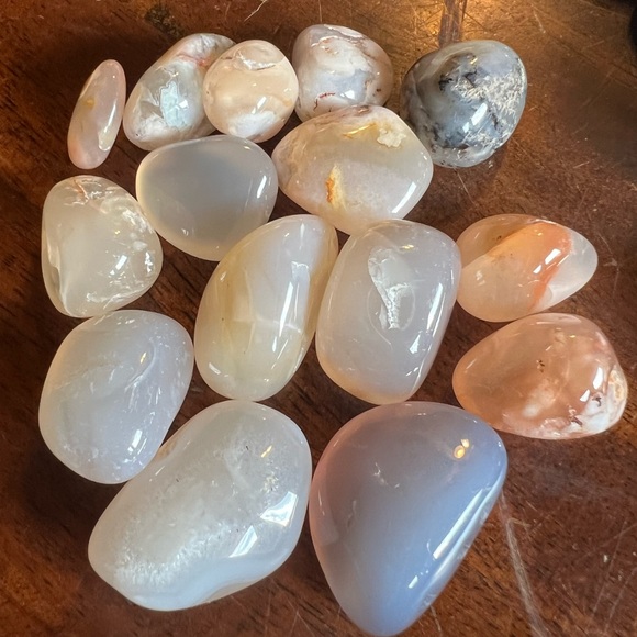 Flower Agate - Picture 3 of 3